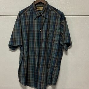 Men's Blue Plaid Short-Sleeve Button-Down Shirt